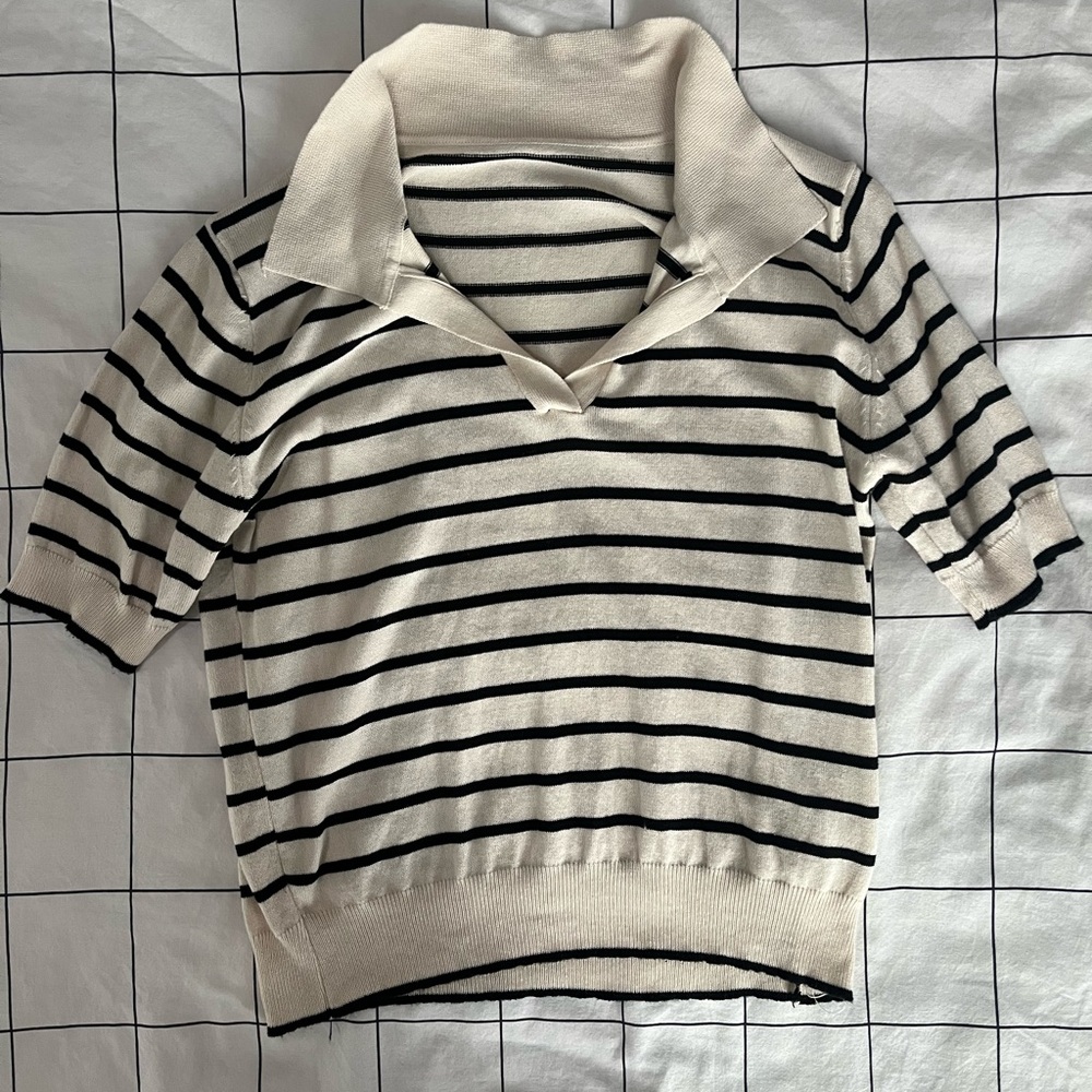 YesStyle Cream and Black Striped Cropped Striped Polo Shirt. Size Small